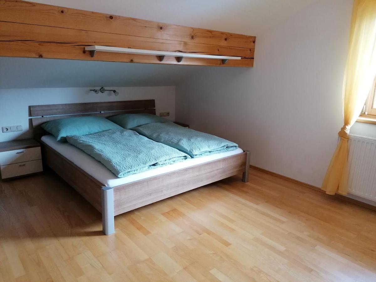לאוגנג Appartements Spielberg מראה חיצוני תמונה