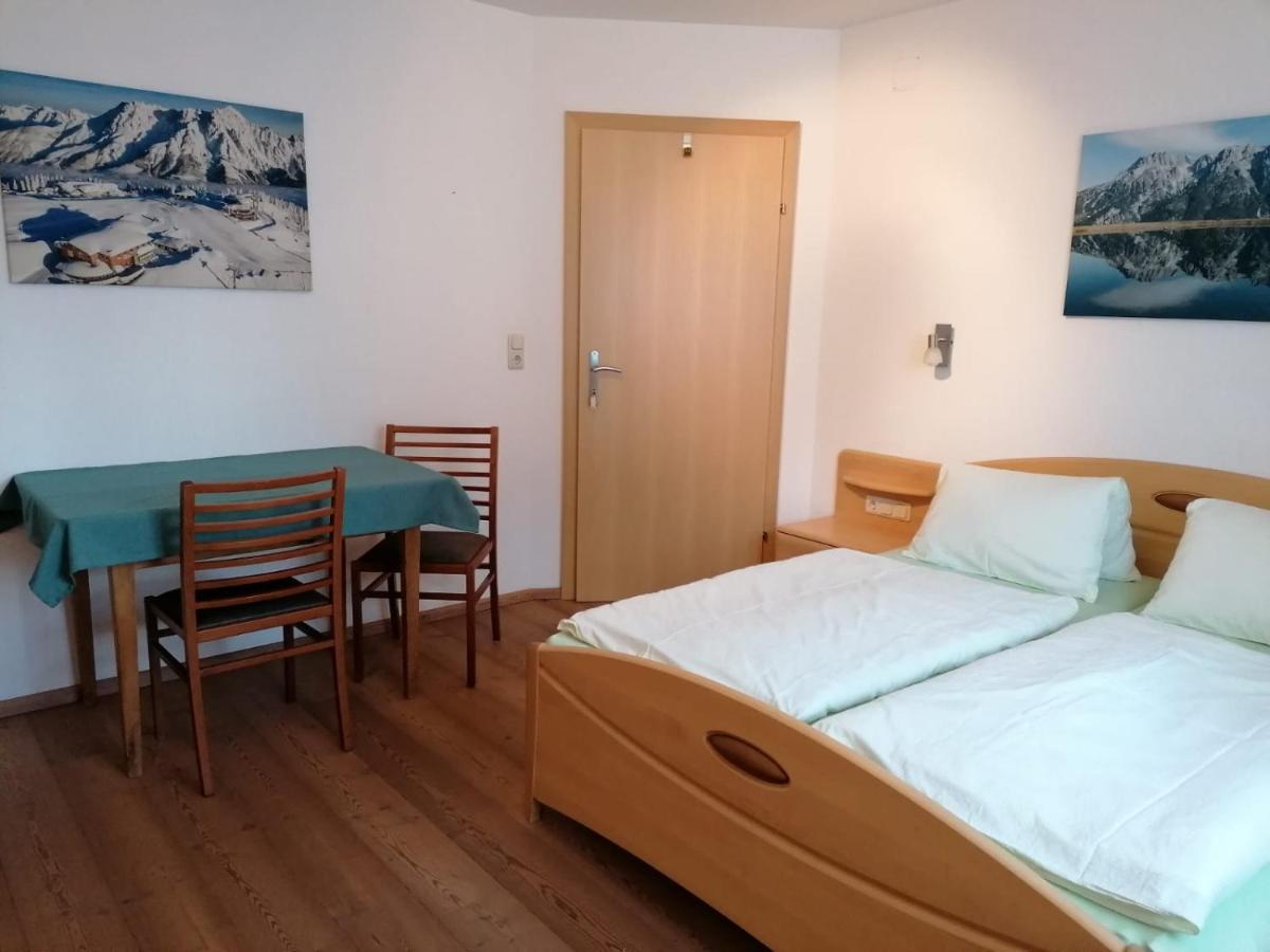 לאוגנג Appartements Spielberg מראה חיצוני תמונה